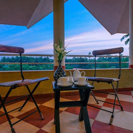 Treehouse Blue Hotel & Villas Colva Extérieur photo