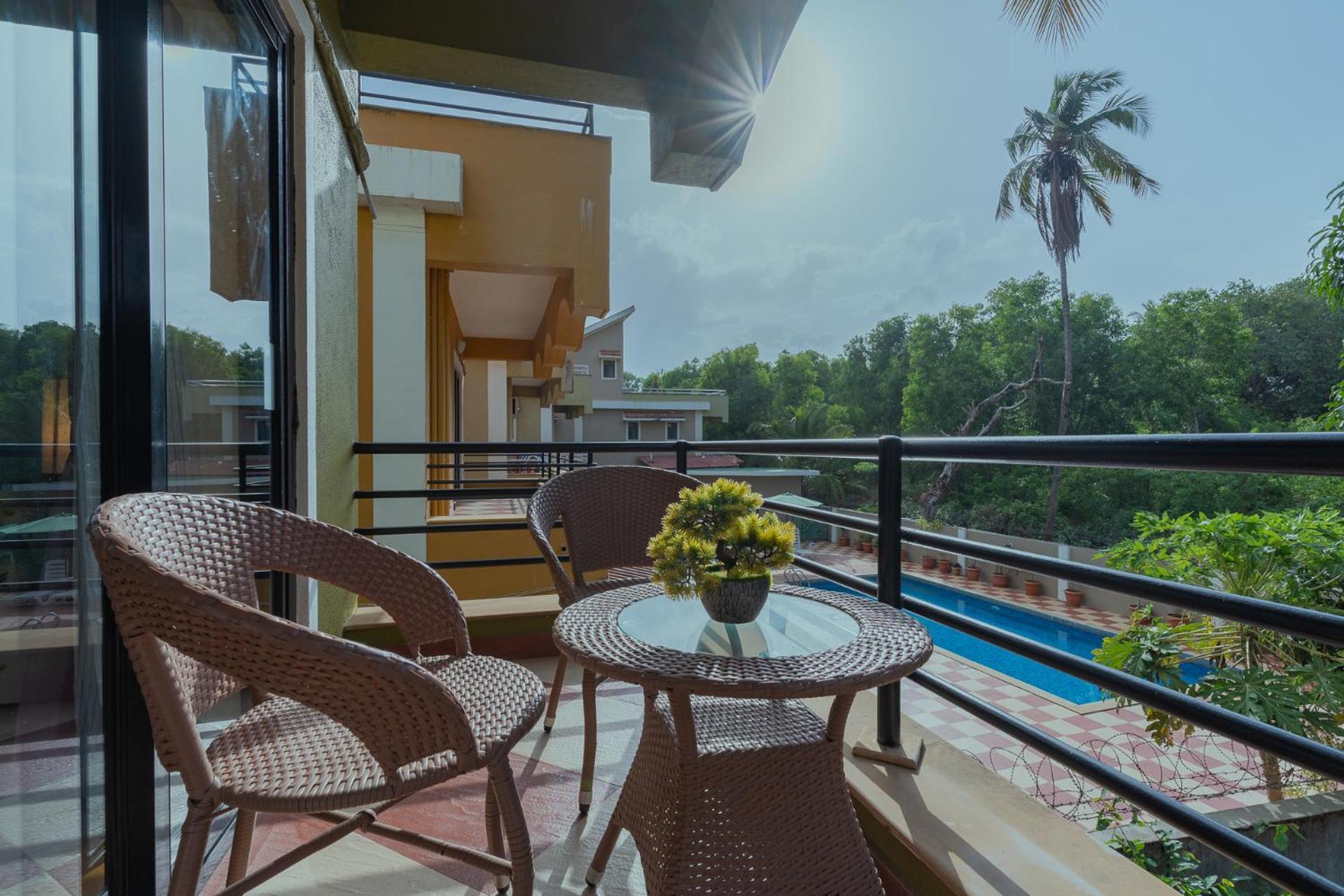 Treehouse Blue Hotel & Villas Colva Extérieur photo